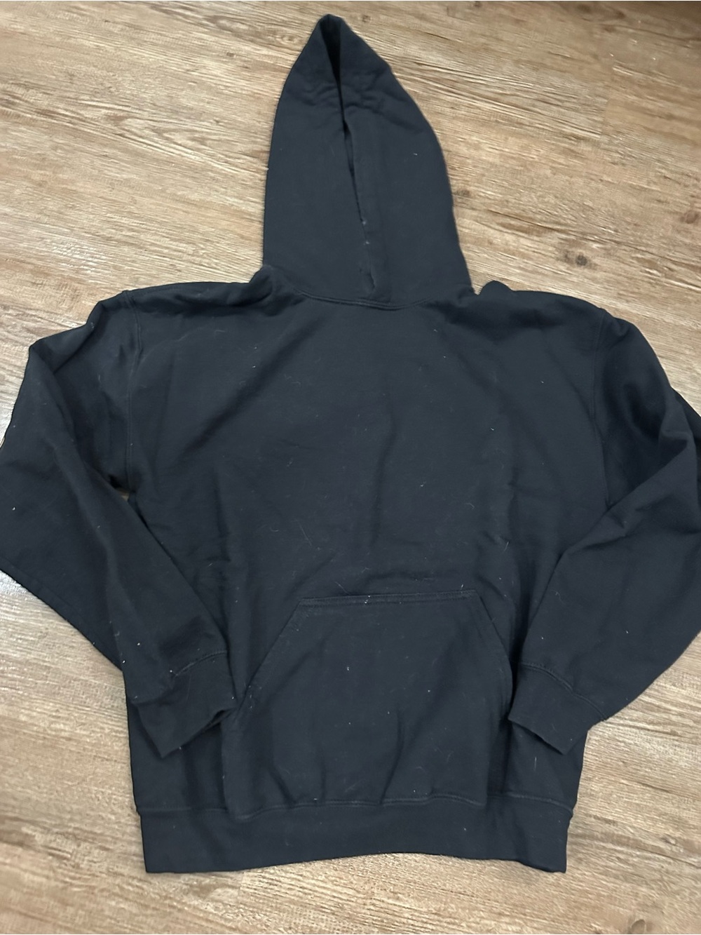Gildan Black Men's Pullover Hoodie